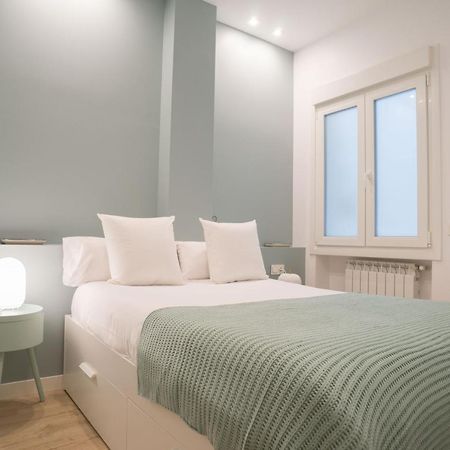 Paris La Concha - Ib Apartments San Sebastian Luaran gambar